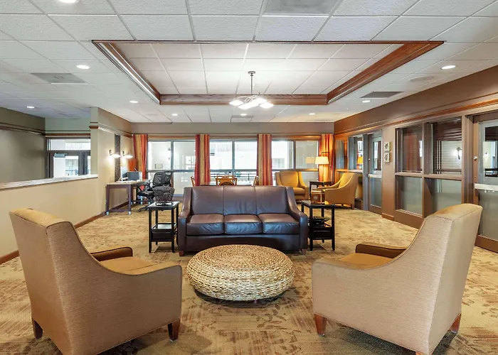 Best Western Plus Steeplegate Inn