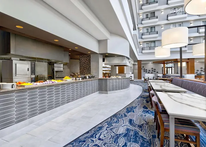 Doubletree By Hilton Davenport